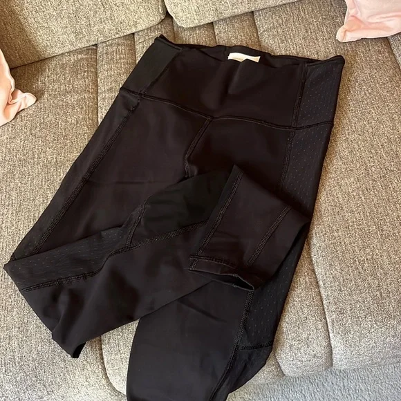 Lululemon leggings deals poshmark
